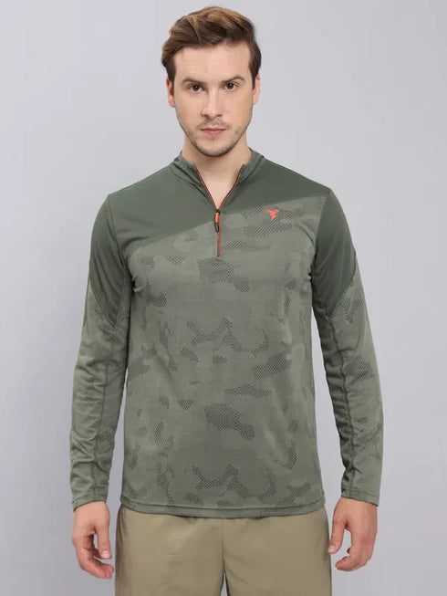 Men Jacquard Slim Fit Mock Neck T-shirt with TECHNO COOL+