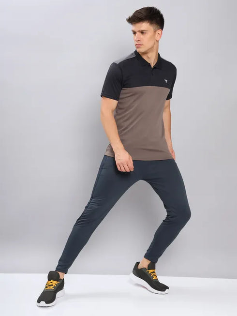 Men Colorblock Slim Fit Polo T-shirt with TECHNO COOL+