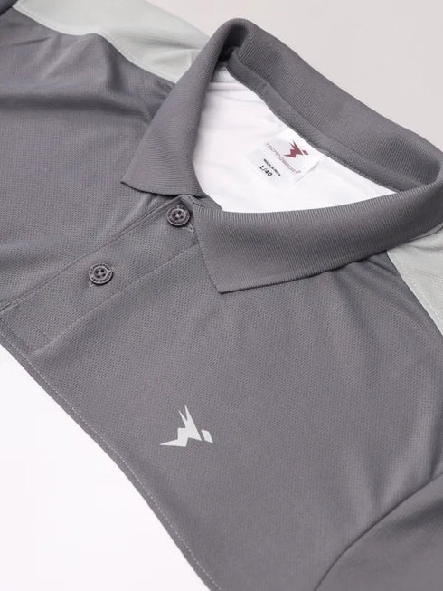Men Colorblock Slim Fit Polo T-shirt with TECHNO COOL+