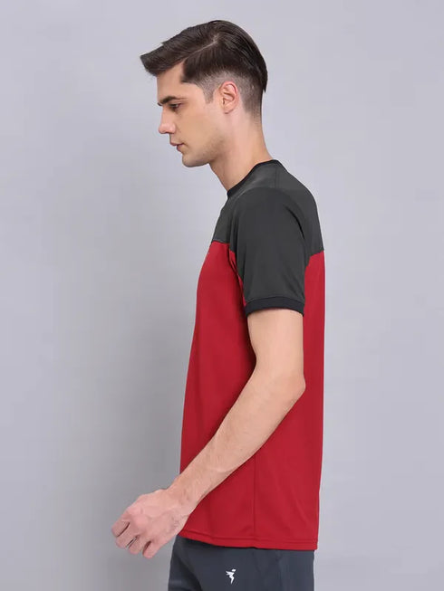 Men Colorblock Slim Fit Crew Neck T-shirt with TECHNO COOL+