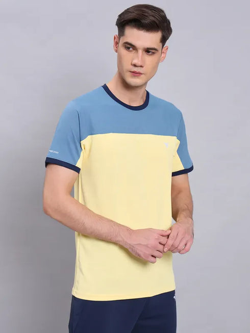 Men Colorblock Slim Fit Crew Neck T-shirt with TECHNO COOL+
