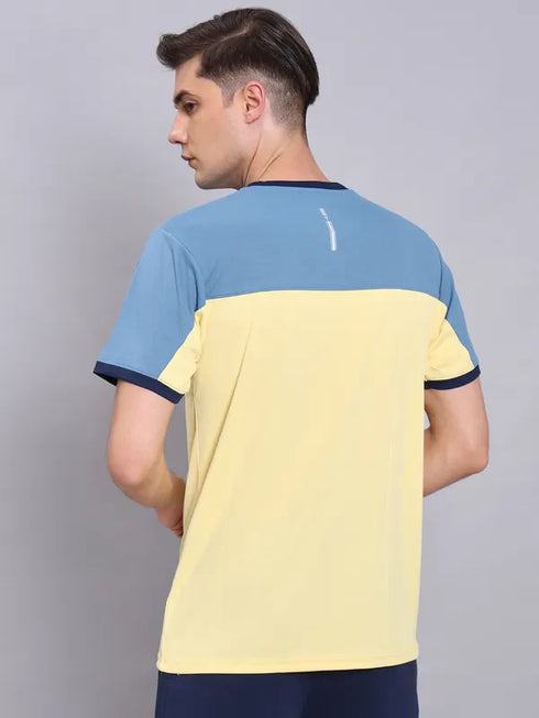 Men Colorblock Slim Fit Crew Neck T-shirt with TECHNO COOL+
