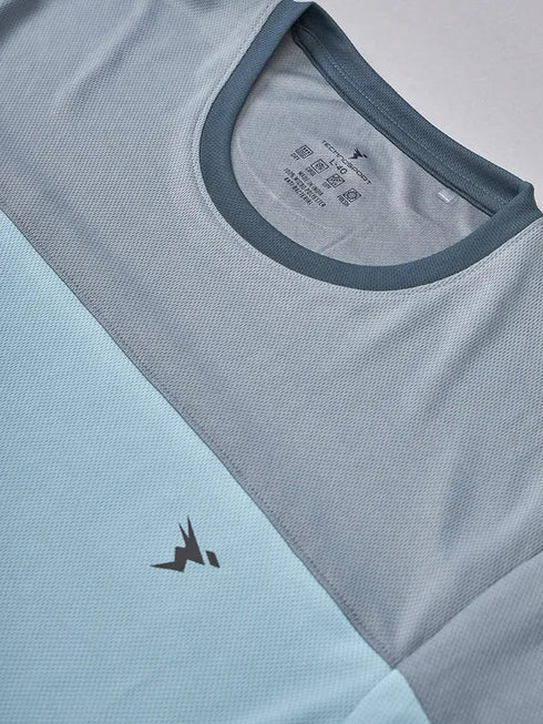 Men Colorblock Slim Fit Crew Neck T-shirt with TECHNO COOL+