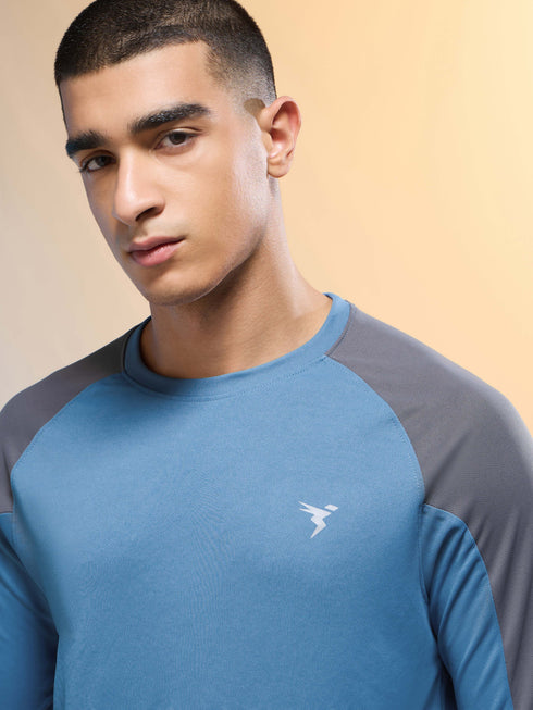 Men Colorblock Slim Fit Crew Neck T-shirt with TECHNO COOL+