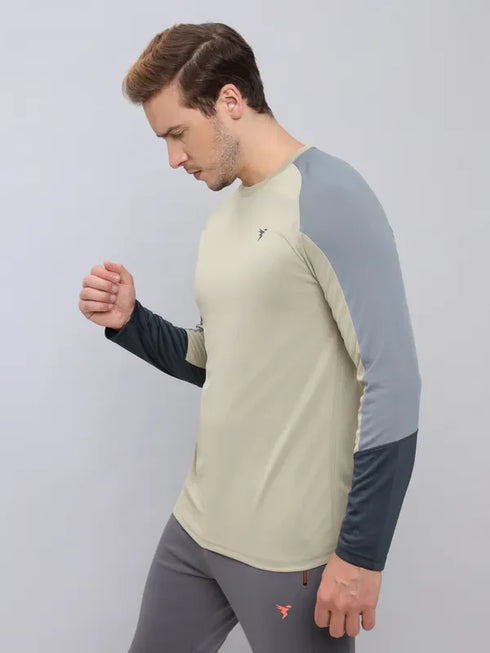 Men Colorblock Slim Fit Crew Neck T-shirt with TECHNO COOL+