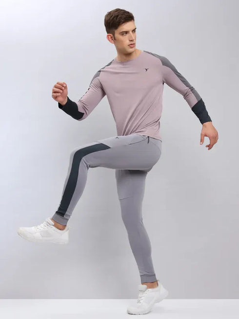 Men Colorblock Slim Fit Crew Neck T-shirt with TECHNO COOL+