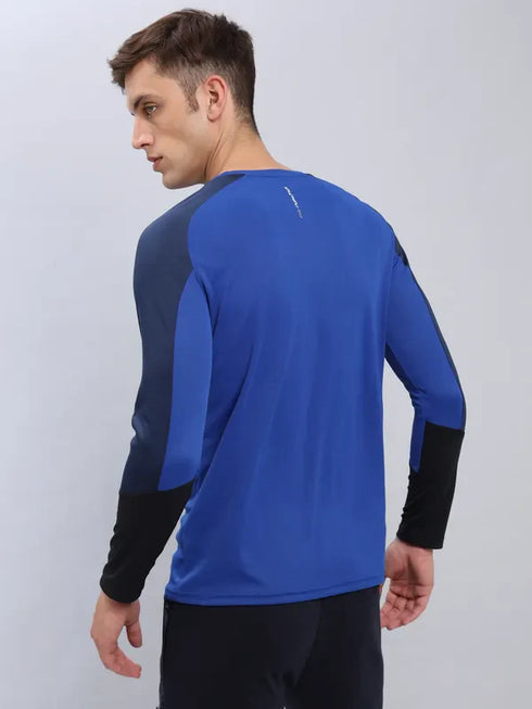 Men Colorblock Slim Fit Crew Neck T-shirt with TECHNO COOL+