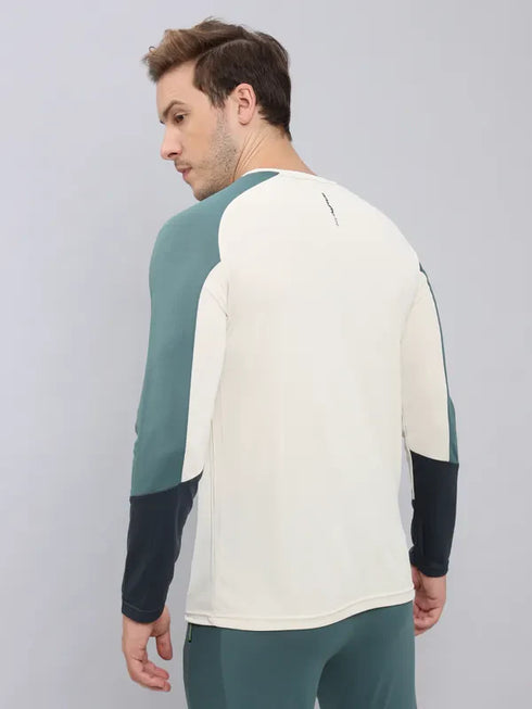Men Colorblock Slim Fit Crew Neck T-shirt with TECHNO COOL+