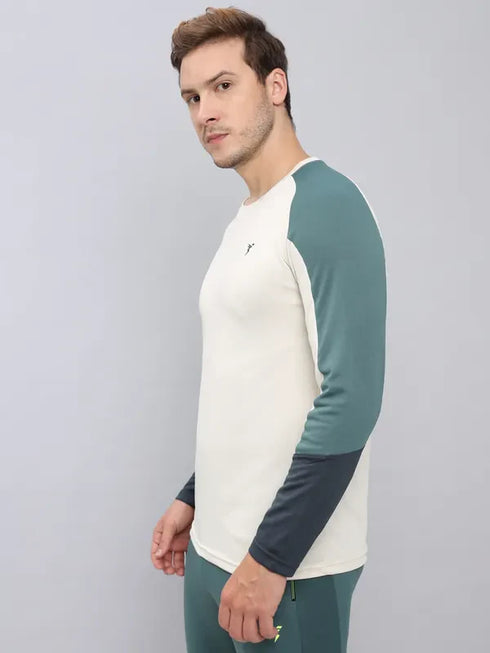 Men Colorblock Slim Fit Crew Neck T-shirt with TECHNO COOL+