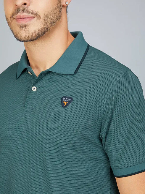 Men Solid Slim Fit Polo T-shirt with TECHNO COOL+