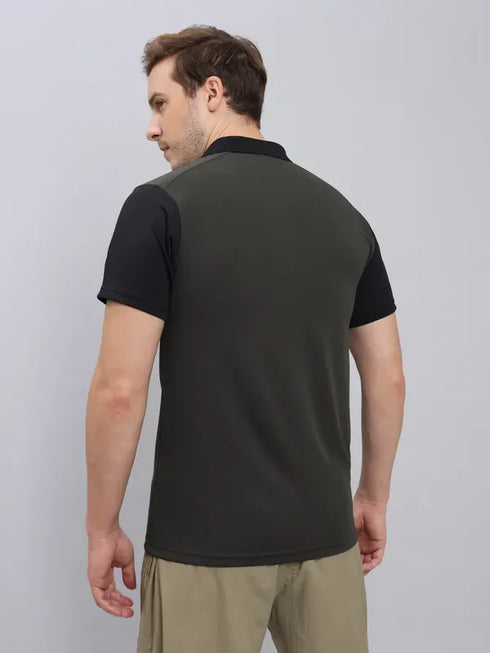 Men Colorblock Slim Fit Polo T-shirt with TECHNO COOL+