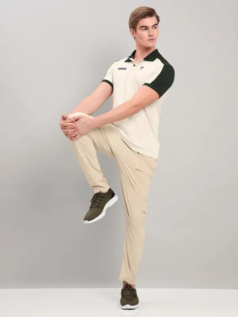 Men Colorblock Slim Fit Polo T-shirt with TECHNO COOL+