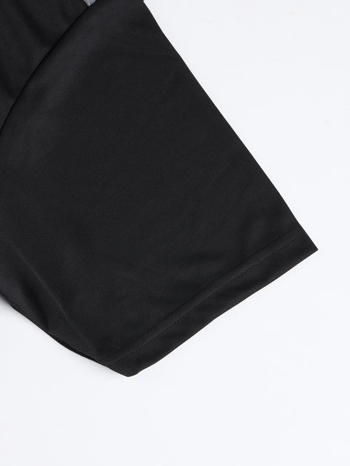 Men Melange Slim Fit Mock Neck T-shirt with TECHNO COOL+