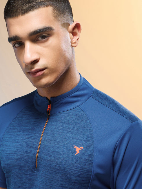 Men Melange Slim Fit Mock Neck T-shirt with TECHNO COOL+