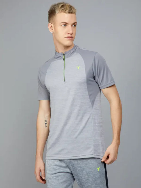 Men Melange Slim Fit Mock Neck T-shirt with TECHNO COOL+