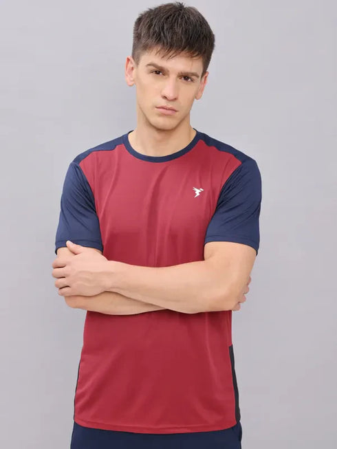 Men Colorblock Slim Fit Crew Neck T-shirt with TECHNO COOL+
