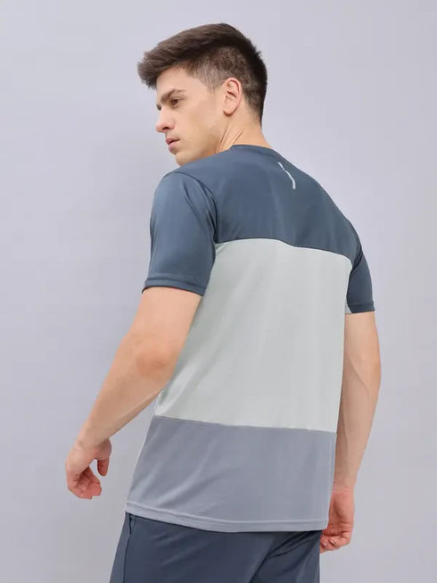 Men Colorblock Slim Fit Crew Neck T-shirt with TECHNO COOL+