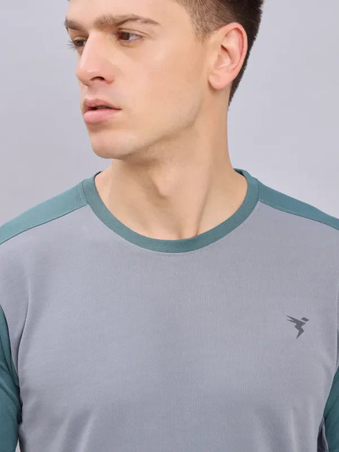 Men Colorblock Slim Fit Crew Neck T-shirt with TECHNO COOL+