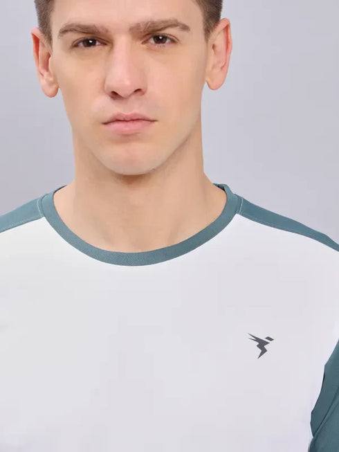 Men Colorblock Slim Fit Crew Neck T-shirt with TECHNO COOL+