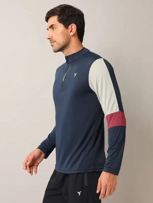 Men Colorblock Slim Fit Mock Neck T-shirt with TECHNO COOL+
