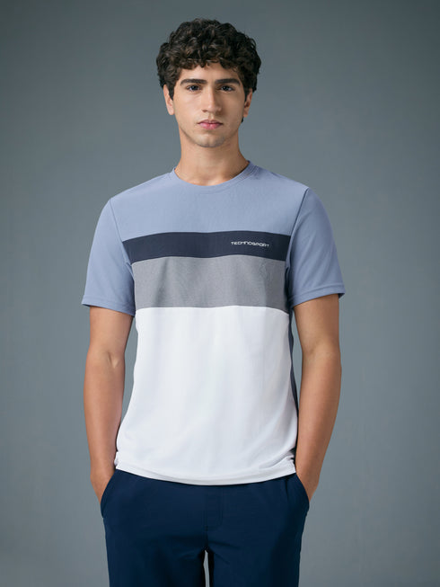 Men Colorblock Slim Fit Crew Neck T-shirt with MATPIQ