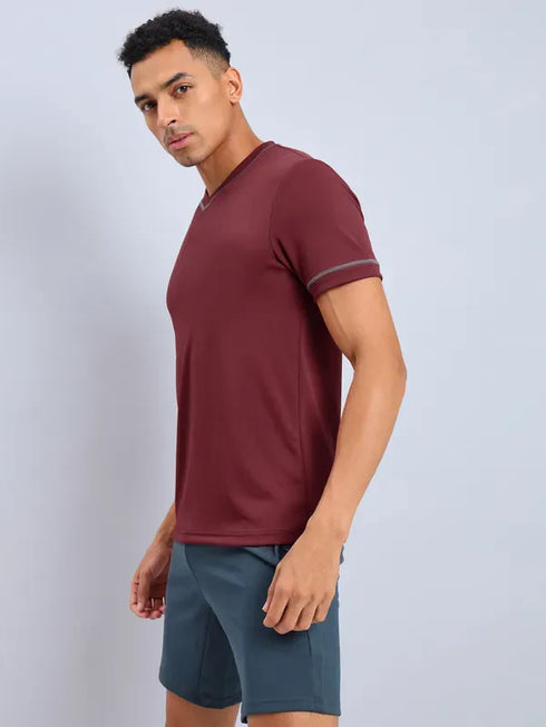 Men Solid Slim Fit V Neck T-shirt with TECHNO COOL+