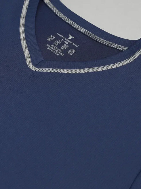 Men Solid Slim Fit V Neck T-shirt with TECHNO COOL+