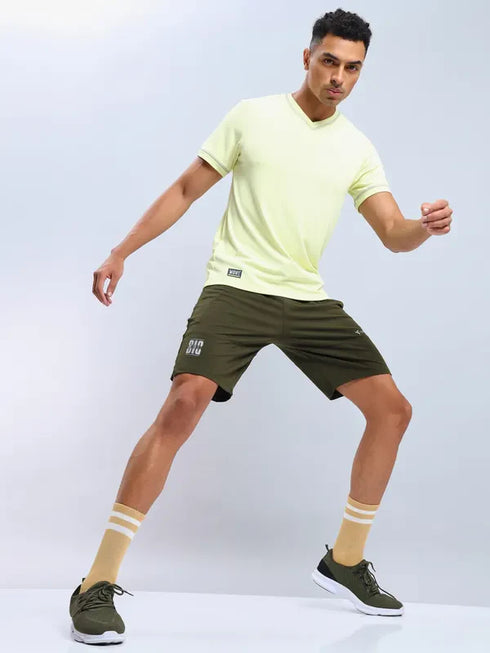 Men Solid Slim Fit V Neck T-shirt with TECHNO COOL+