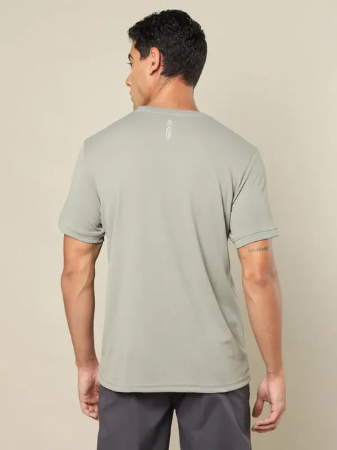 Men Printed Regular Fit Crew Neck T-shirt with TECHNO COOL+