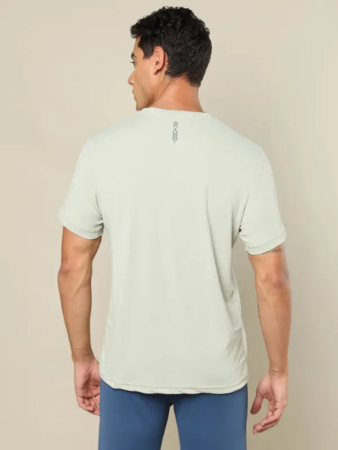 Men Printed Regular Fit Crew Neck T-shirt with TECHNO COOL+