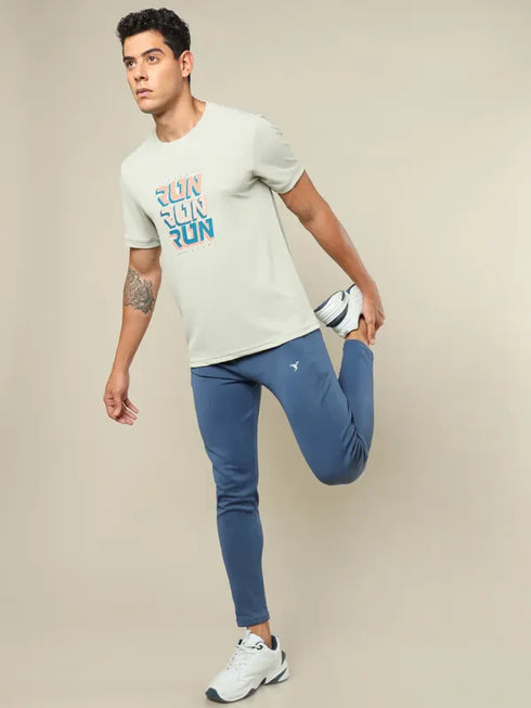 Men Printed Regular Fit Crew Neck T-shirt with TECHNO COOL+