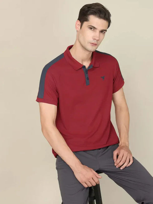 Men Colorblock Slim Fit Polo T-shirt with MATPIQ