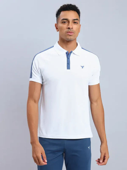 Men Colorblock Slim Fit Polo T-shirt with MATPIQ