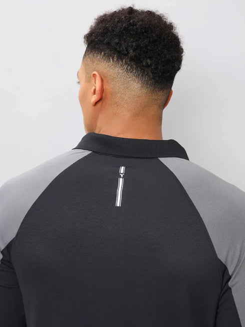 Men Colorblock Slim Fit Polo T-shirt with TECHNO COOL+