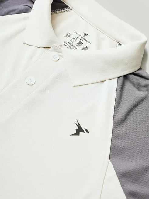 Men Colorblock Slim Fit Polo T-shirt with TECHNO COOL+