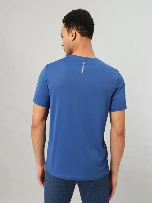 Men Printed Slim Fit Crew Neck T-shirt with TECHNO COOL+