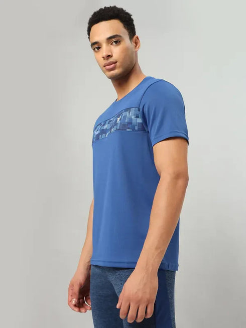 Men Printed Slim Fit Crew Neck T-shirt with TECHNO COOL+