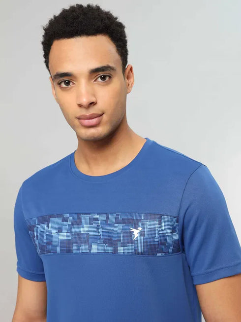 Men Printed Slim Fit Crew Neck T-shirt with TECHNO COOL+