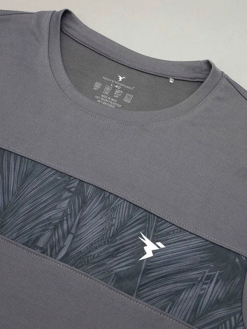 Men Printed Slim Fit Crew Neck T-shirt with TECHNO COOL+