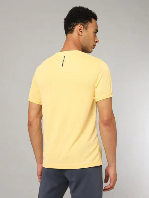 Men Printed Slim Fit Crew Neck T-shirt with TECHNO COOL+