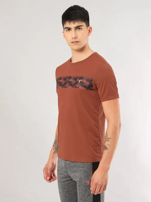 Men Printed Slim Fit Crew Neck T-shirt with TECHNO COOL+