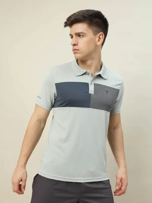 Men Colorblock Slim Fit Polo T-shirt with TECHNO COOL+