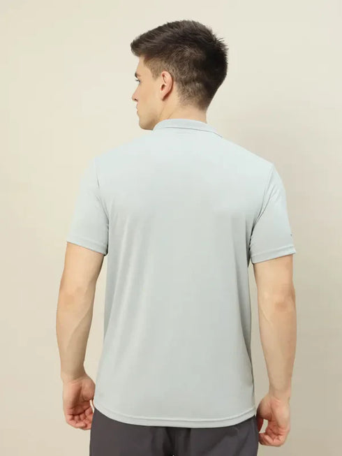 Men Colorblock Slim Fit Polo T-shirt with TECHNO COOL+