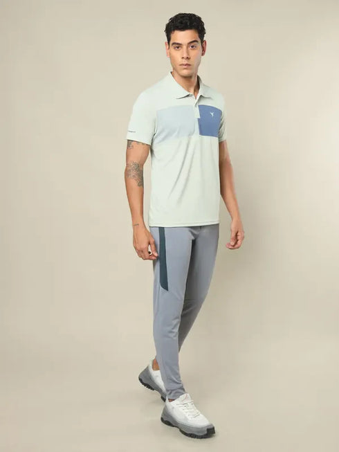 Men Colorblock Slim Fit Polo T-shirt with TECHNO COOL+