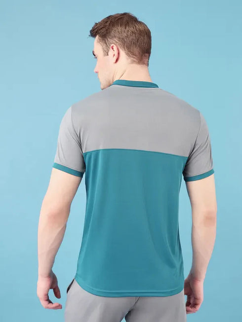 Men Colorblock Slim Fit Polo T-shirt with TECHNO COOL+