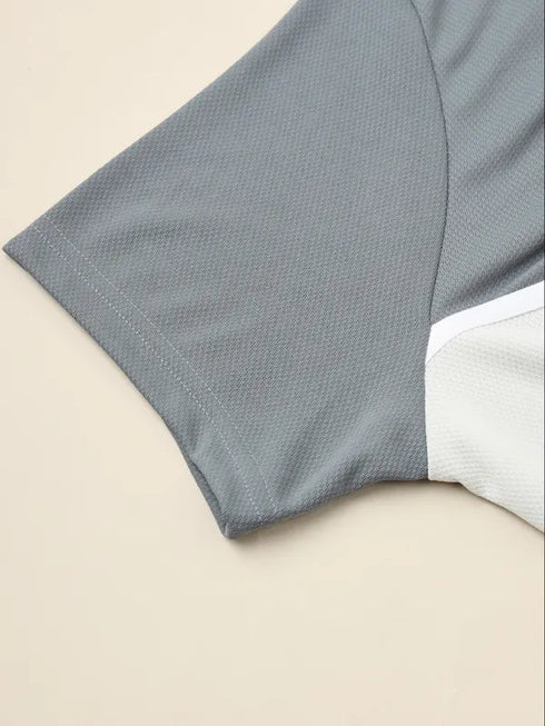 Men Colorblock Slim Fit Polo T-shirt with TECHNO COOL+
