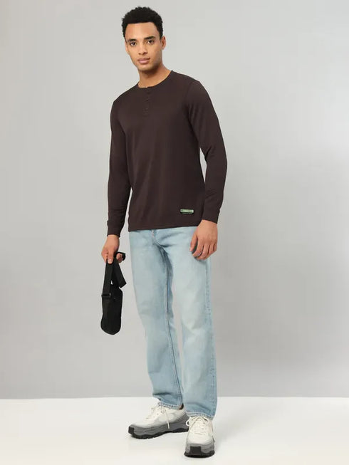Men Self Design Slim Fit Henley Neck T-shirt with MATPIQ
