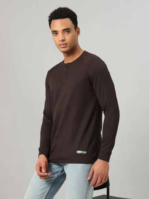 Men Self Design Slim Fit Henley Neck T-shirt with MATPIQ