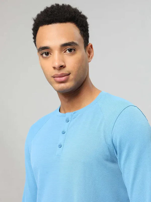 Men Self Design Slim Fit Henley Neck T-shirt with MATPIQ