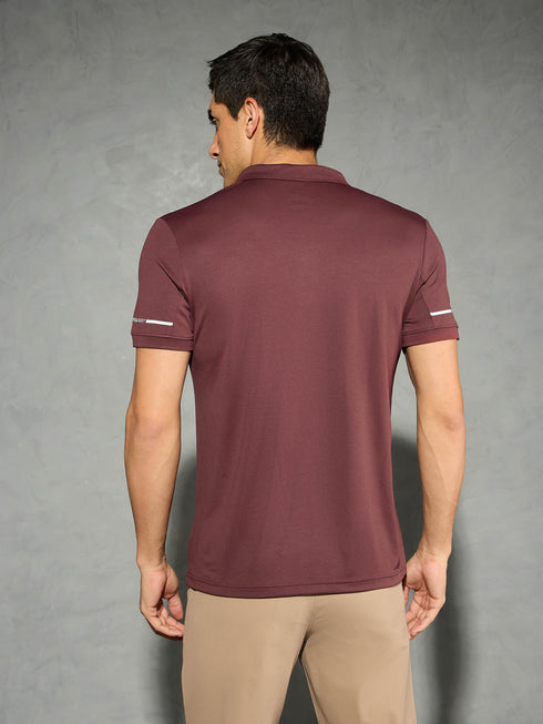 Men Solid Slim Fit Polo T-shirt with TECHNO COOL+